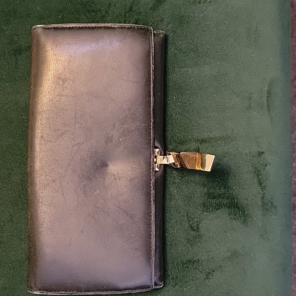 Ferragamo - Picture 2 of 8